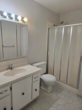 163 Lake Gloria Dr in West Palm Beach, FL - Building Photo - Building Photo