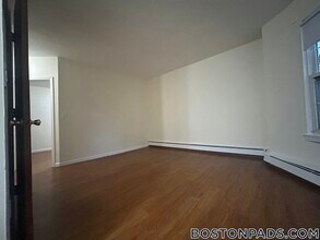 70 S Huntington Ave in Boston, MA - Building Photo - Building Photo