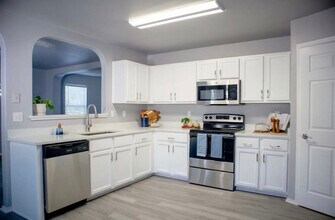 9135 Granite Woods in Universal City, TX - Building Photo - Building Photo