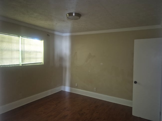 373 Stone Mountain St, Unit E1 in Lawrenceville, GA - Building Photo - Building Photo