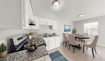 Sunny Point Apartments in Brooksville, FL - Building Photo