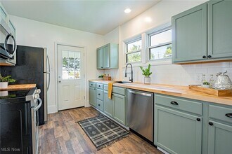 46 Verdun Dr in Akron, OH - Building Photo - Building Photo