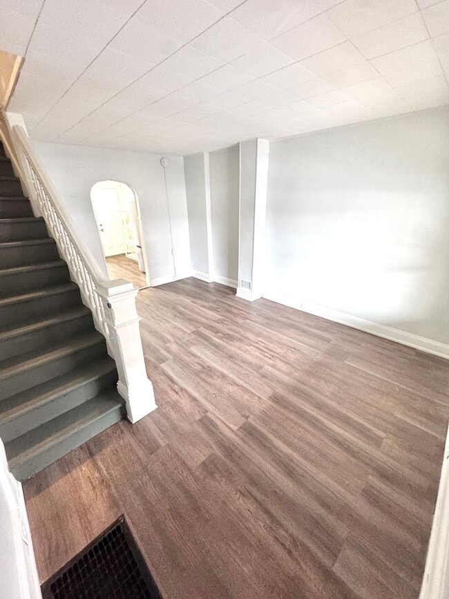 756 S Hall St in Allentown, PA - Building Photo - Building Photo