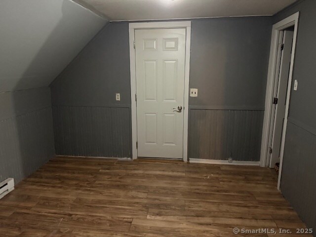 105 Oak St in Naugatuck, CT - Foto de edificio