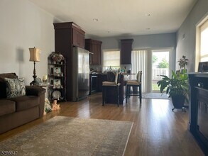 219 2nd Ave in Garwood, NJ - Building Photo - Building Photo