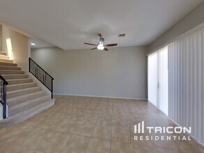 7528 N 19th Ave in Phoenix, AZ - Building Photo - Building Photo