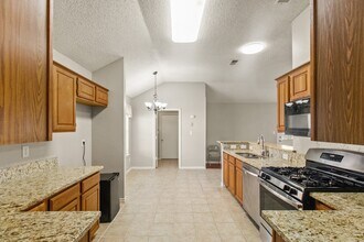 8200 Stern St in Frisco, TX - Building Photo - Building Photo