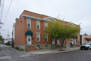 474-482 E Stewart Ave Apartments