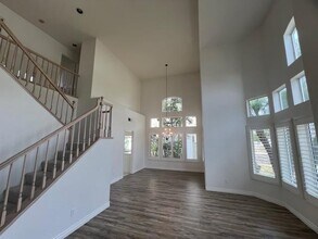 1137 Avenida Sobrina in Oceanside, CA - Building Photo - Building Photo