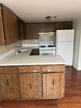 7919 S 83rd Ct in Justice, IL - Building Photo - Building Photo