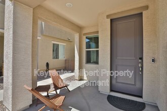 756 E Lark St in Gilbert, AZ - Building Photo - Building Photo