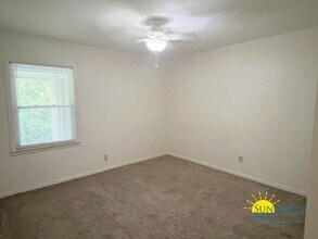 3751 E Olive Rd in Pensacola, FL - Building Photo - Building Photo
