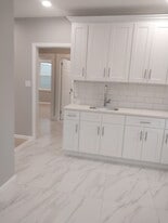 137 Chestnut Ave, Unit Chestnut 2nd floor in Staten Island, NY - Building Photo