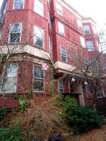 12 Arnold Cir in Cambridge, MA - Building Photo