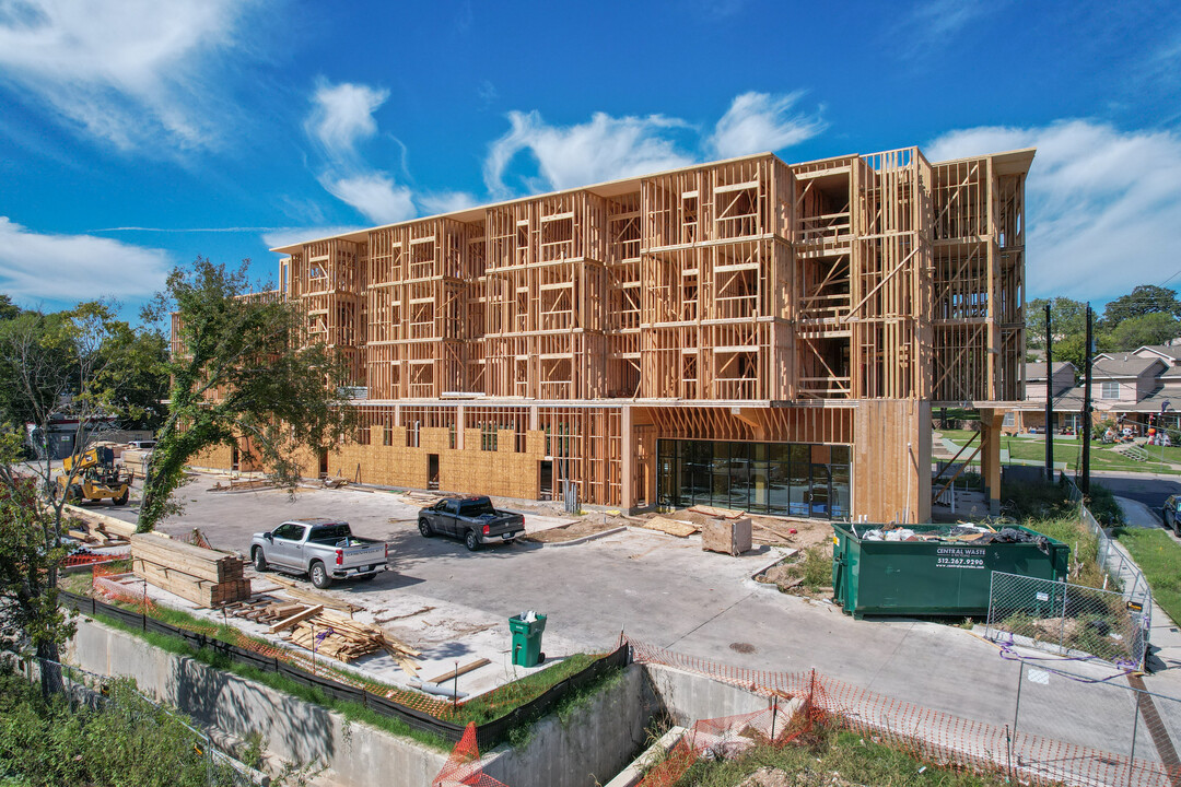 The Duke in Austin, TX - Building Photo