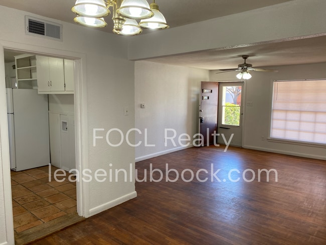 3708 24th St in Lubbock, TX - Building Photo - Building Photo