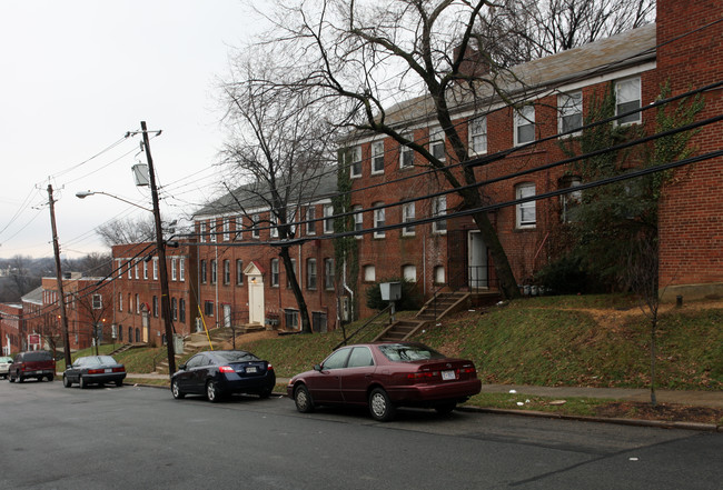 103 Wayne Pl SE in Washington, DC - Building Photo - Building Photo