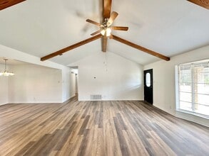 11588 CR 168 in Tyler, TX - Building Photo - Building Photo