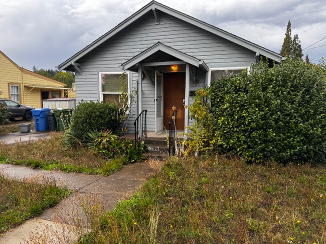 property at 1219 Ruge St NW