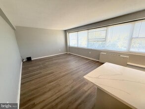 1200 Marlton Pike in Cherry Hill Township, NJ - Building Photo - Building Photo