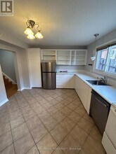 761 Ridgewood Ave in Ottawa, ON - Building Photo - Building Photo