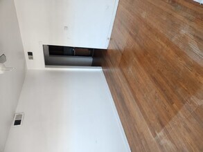 905 W Irving Park Rd in Chicago, IL - Building Photo - Building Photo