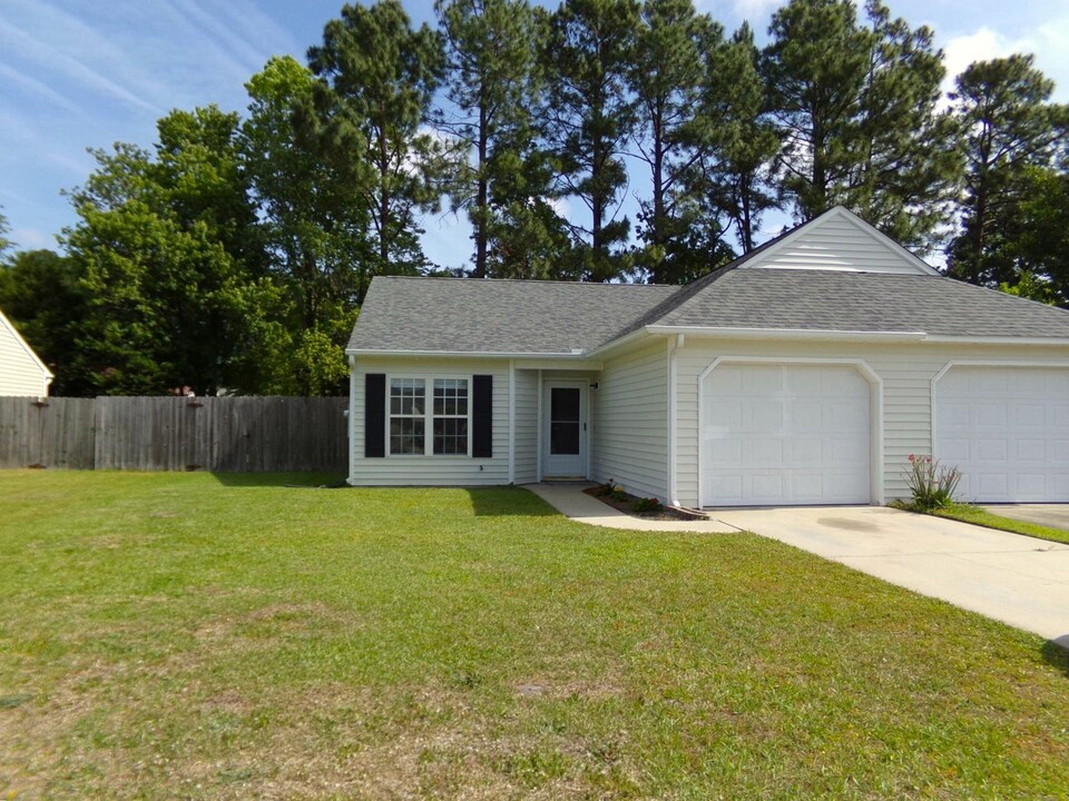 119 Gooding Dr in Havelock, NC - Building Photo