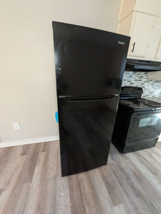 255 Pollard St in Beaumont, TX - Building Photo - Building Photo