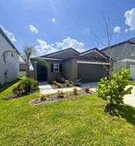 1792 Yellow Trl in Lakeland, FL - Building Photo
