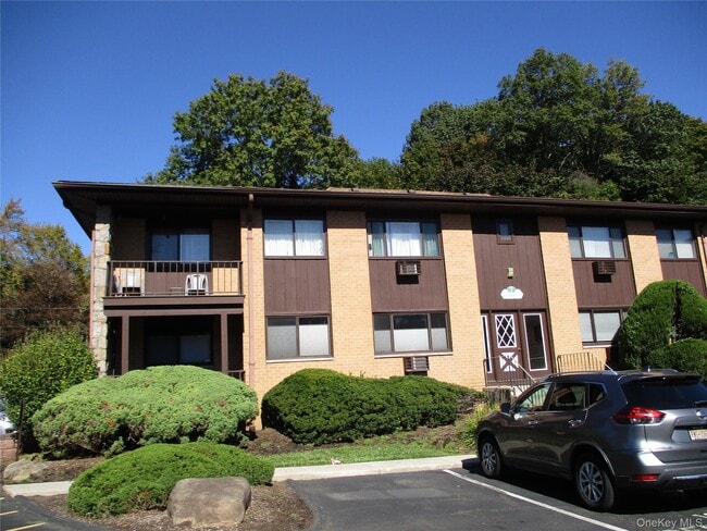 7 E Lawrence Park Dr in Piermont, NY - Building Photo - Building Photo