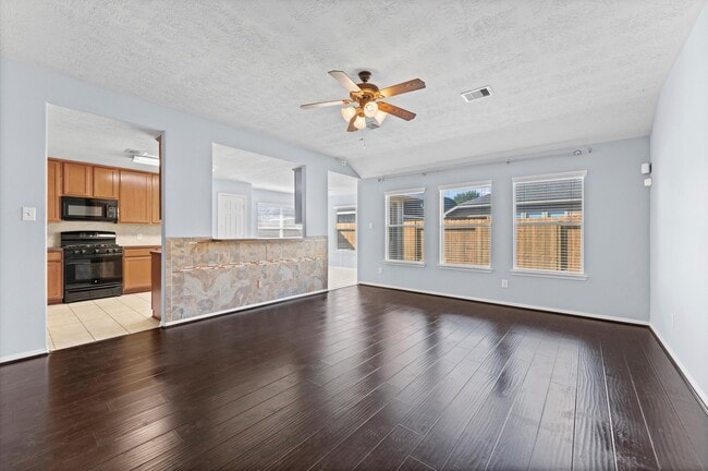 15107 Summer Sunset Dr