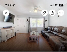 1585 Dead River Rd in Tavares, FL - Building Photo