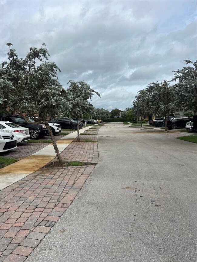 152 SE 37th Ter in Homestead, FL - Building Photo - Building Photo