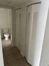 7900 Camino Cir in Miami, FL - Foto de edificio - Building Photo