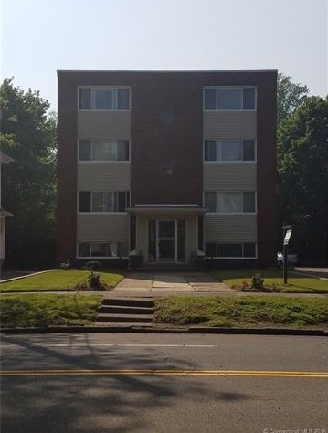 550 Whitney Ave in New Haven, CT - Building Photo