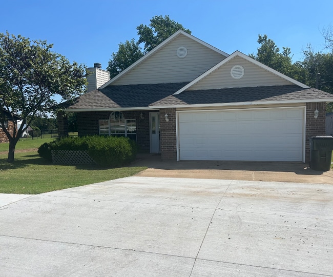 property at 31 Mayfield St