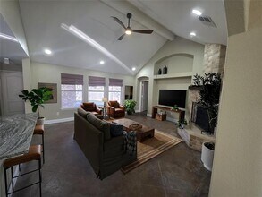 1875 Oak Bend Dr in Rockwall, TX - Building Photo - Building Photo