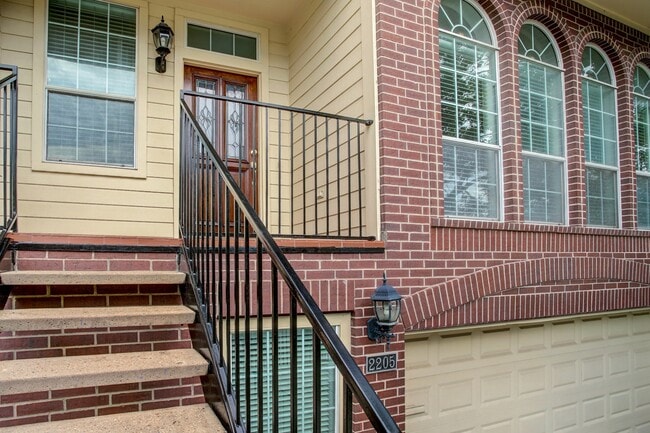 2205 Commonwealth St in Houston, TX - Building Photo - Building Photo