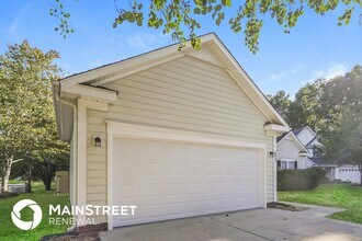 6303 Gold Dust Ct in Charlotte, NC - Building Photo - Building Photo