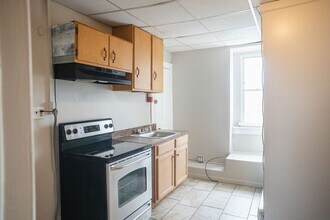 516 Tilghman St in Allentown, PA - Building Photo - Building Photo