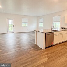 229 Caterpillar Dr in Luray, VA - Building Photo - Building Photo