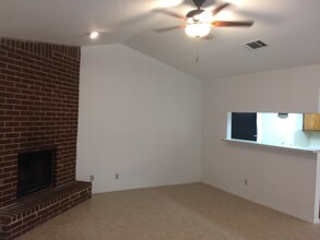 1604 Waterloo Tr in Austin, TX - Building Photo - Building Photo