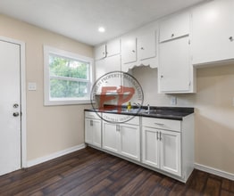 4717 Meyers Ln in Bellmead, TX - Building Photo - Building Photo
