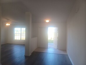 2301 NW 9th Ave in Cape Coral, FL - Building Photo - Building Photo