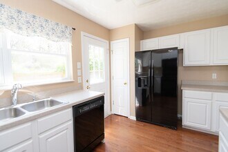 1007 Bradford Park Rd in Mount Juliet, TN - Building Photo - Building Photo