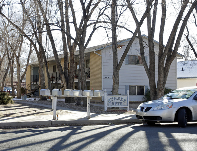 Sunset Apartments in Colorado Springs, CO - Building Photo - Building Photo