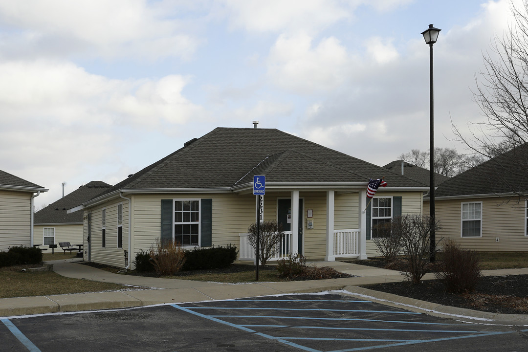 Apple Ridge in Kalamazoo, MI - Building Photo