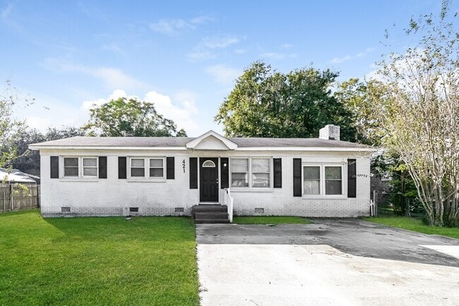 property at 421 Clarine Dr