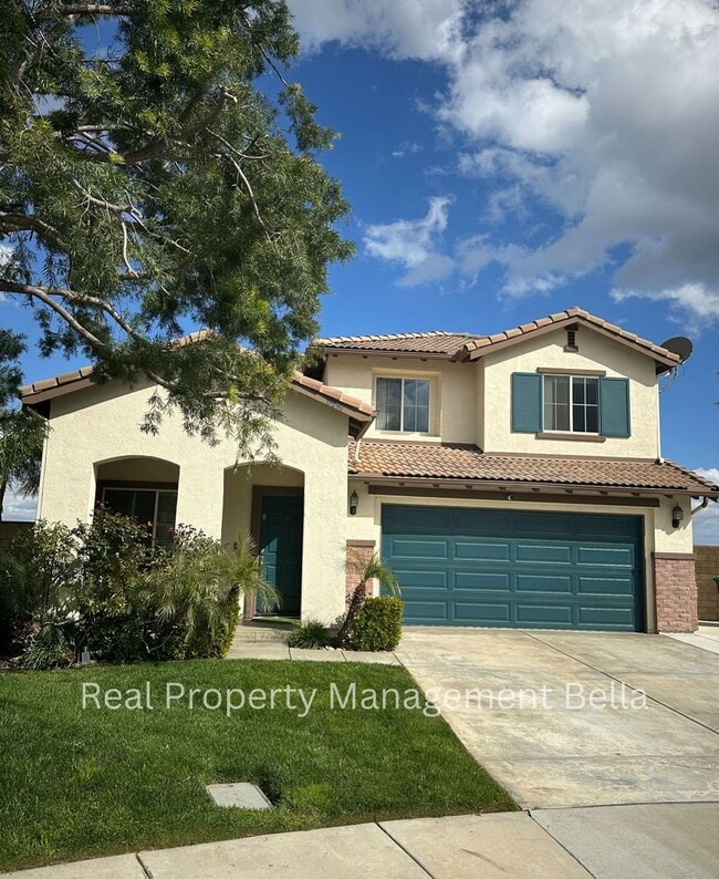 15290 Madrone Ct in Lake Elsinore, CA - Building Photo - Building Photo