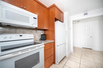 500 NE 26th St in Miami, FL - Building Photo - Building Photo